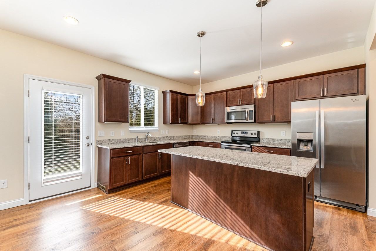 487 S Arlington Rd #487 - Photo 3 of 29