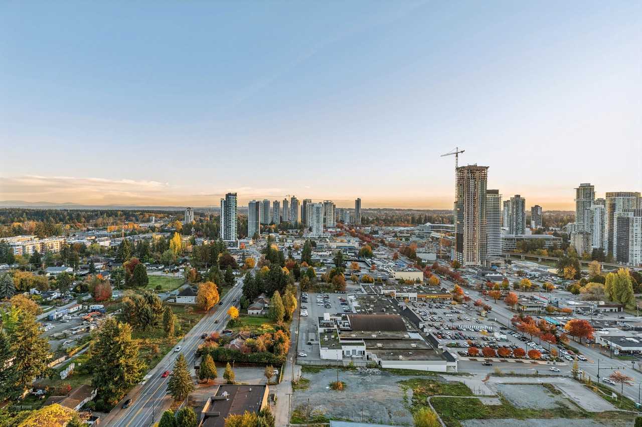 13675 107A Avenue #26XX - Photo 3 of 28