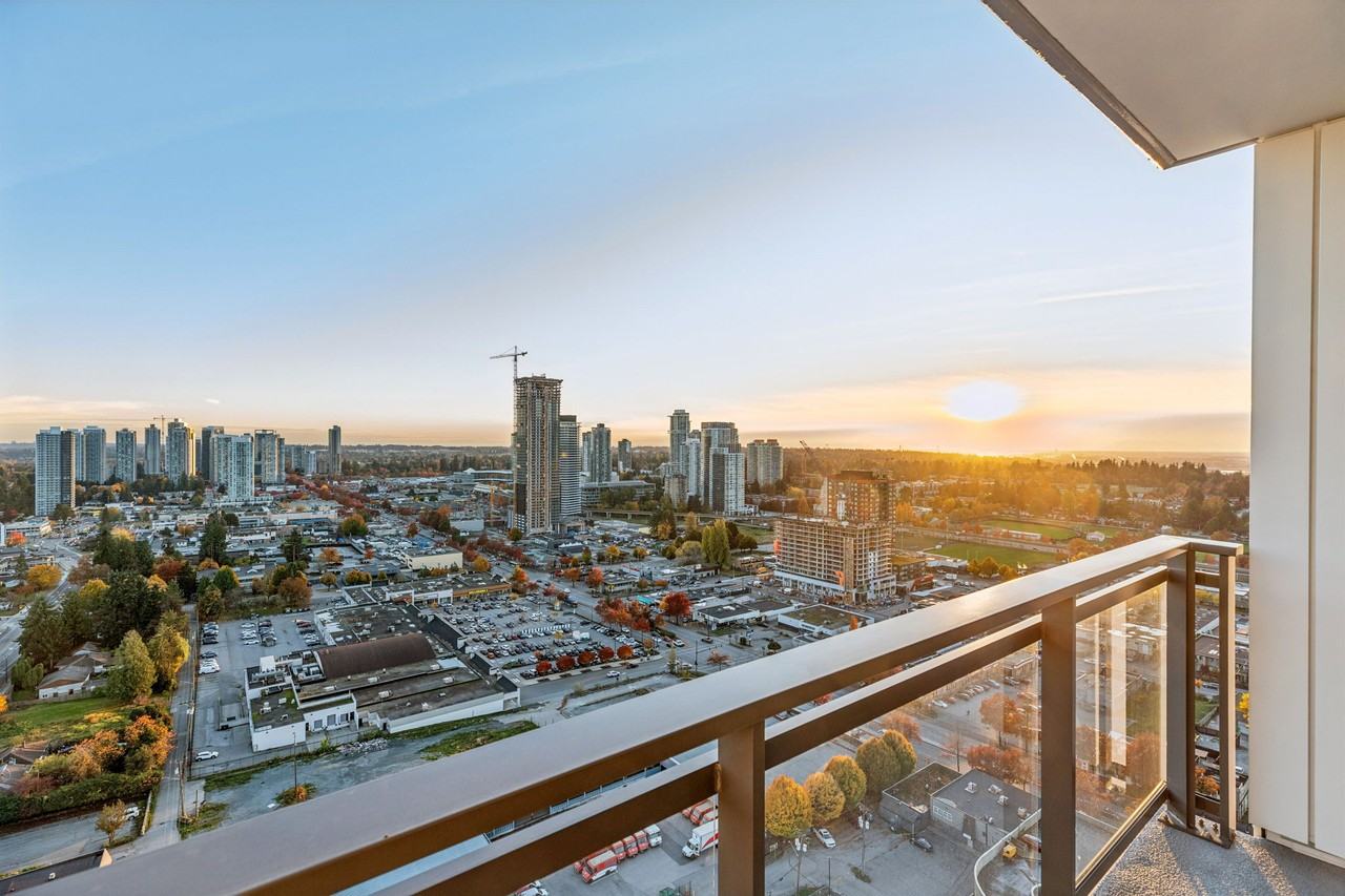 13675 107A Avenue #26XX - Photo 4 of 28