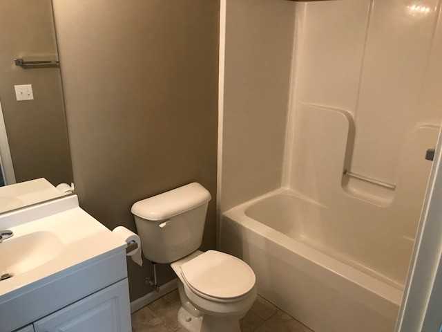 600 W Gay St Apt A #1 - Photo 5 of 10