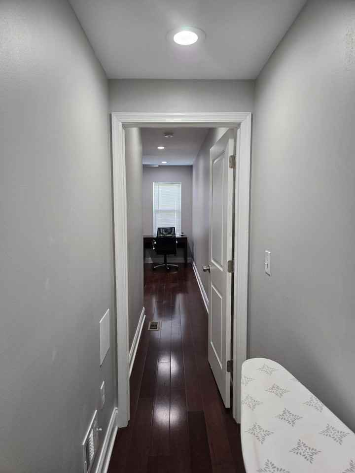 821 N Bradford St #2 - Photo 3 of 13