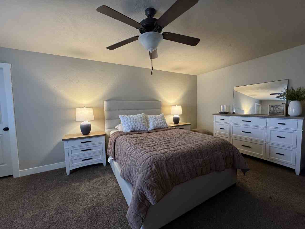 573 Sw #B - Photo 4 of 6