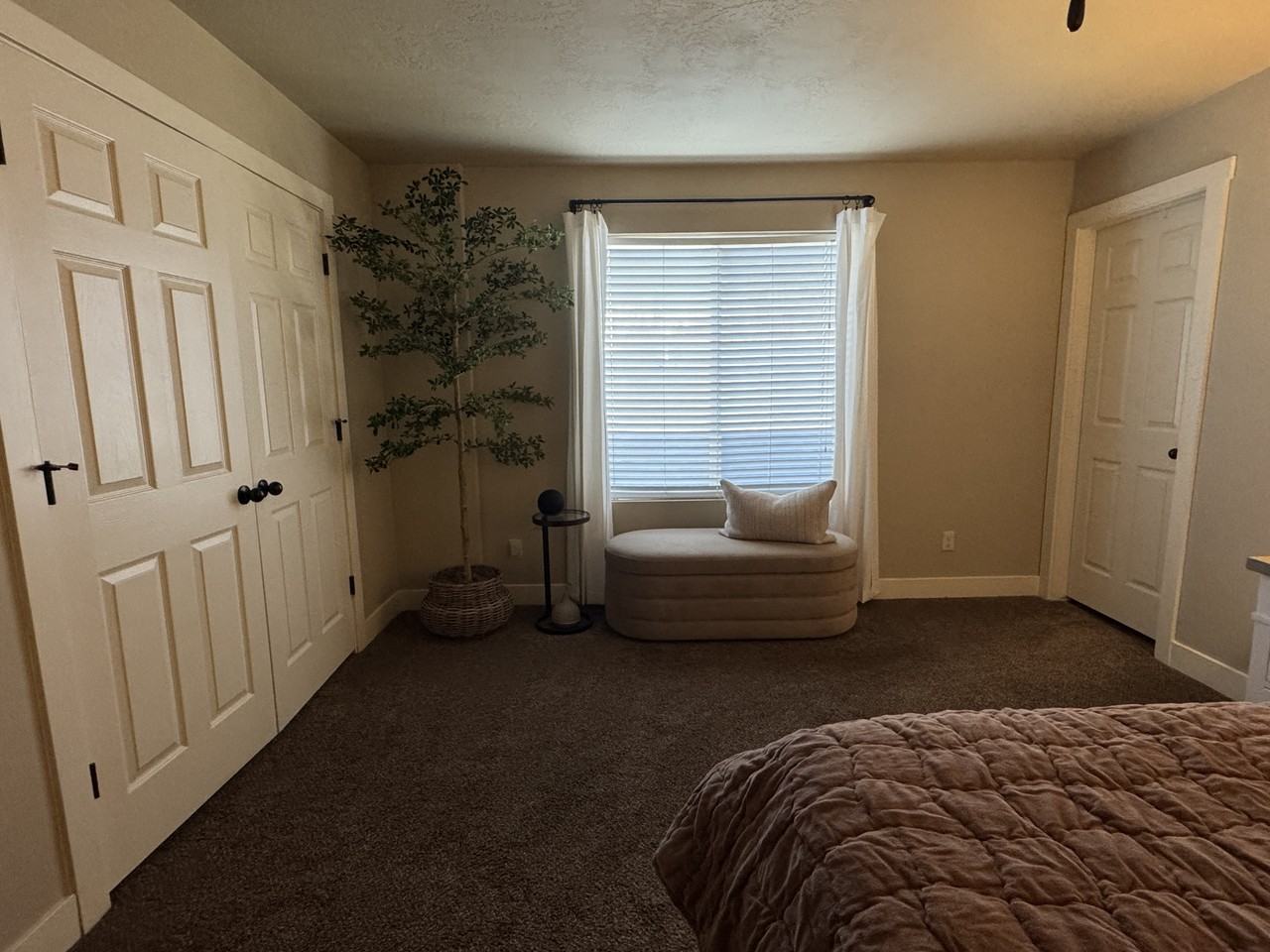 573 Sw #B - Photo 5 of 6