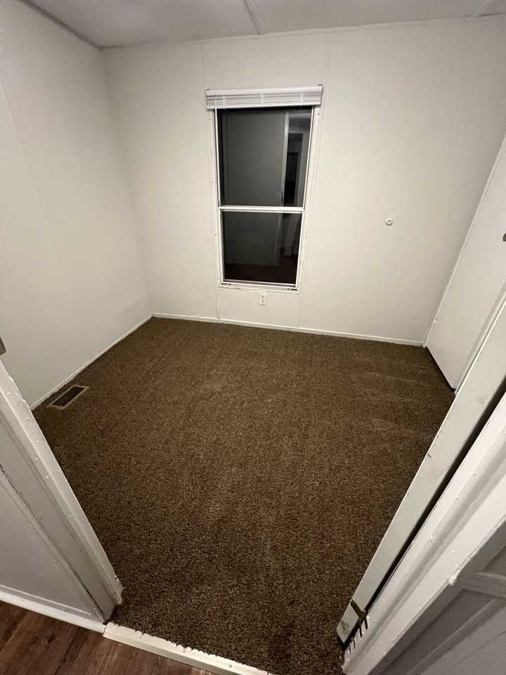 691 Julia St #1 - Photo 4 of 11