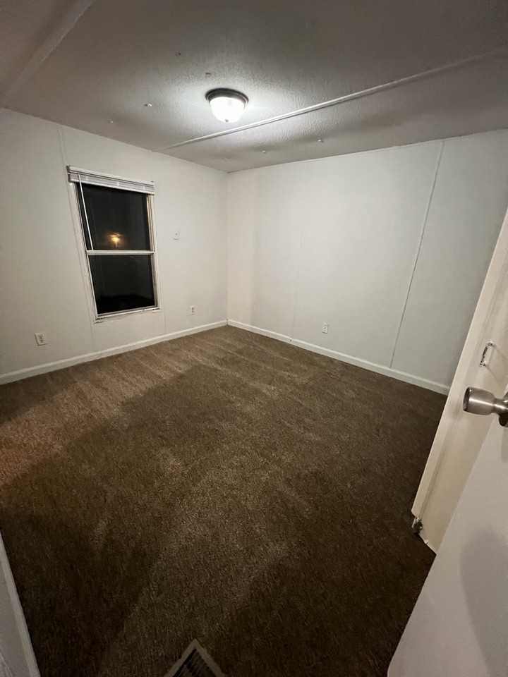 691 Julia St #1 - Photo 5 of 11