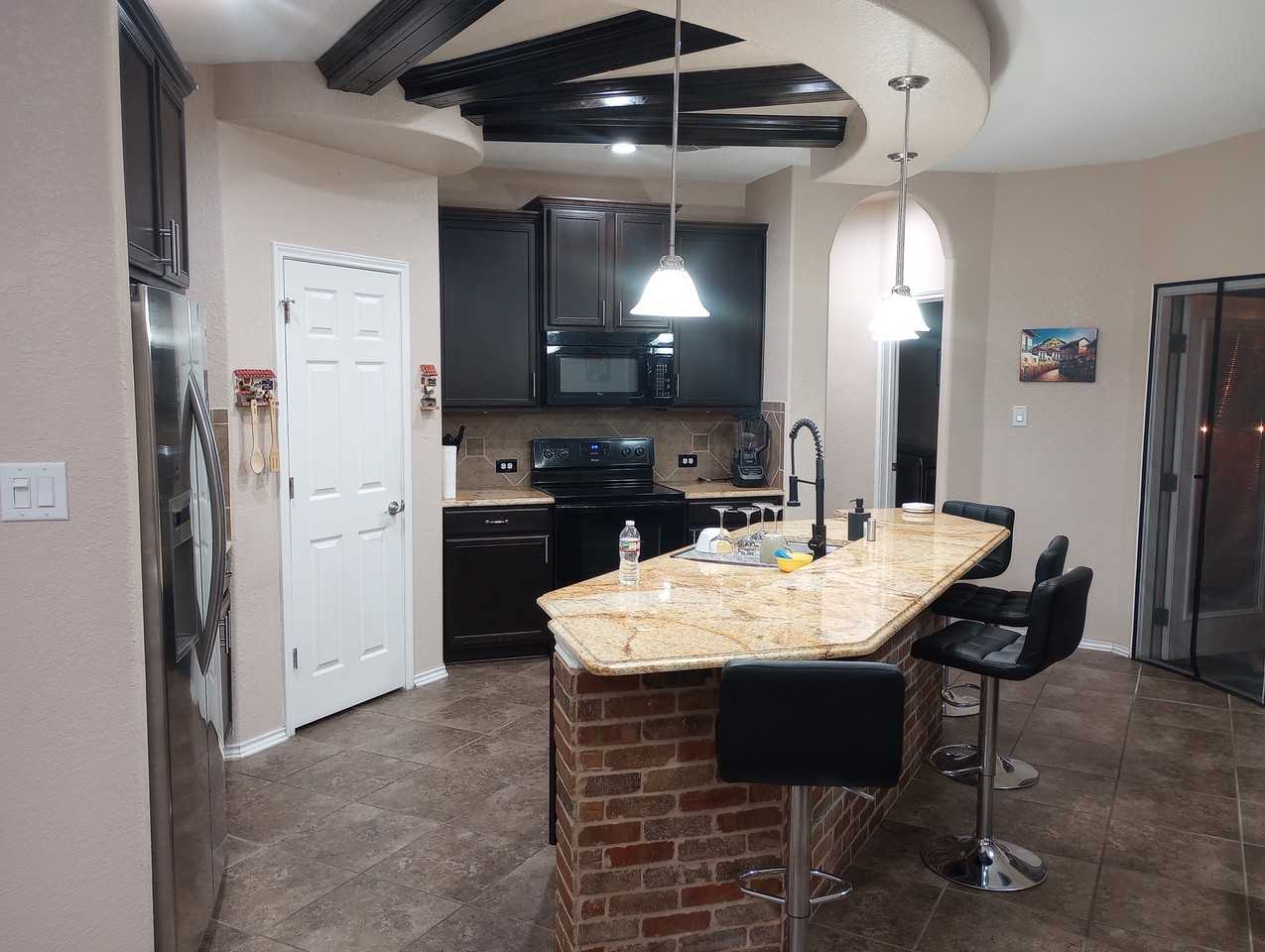 8830 Arabian King - Photo 7 of 47