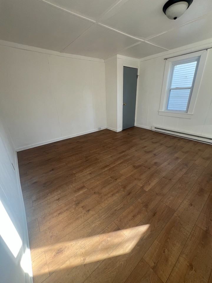 529 E William St #1 - Photo 2 of 9