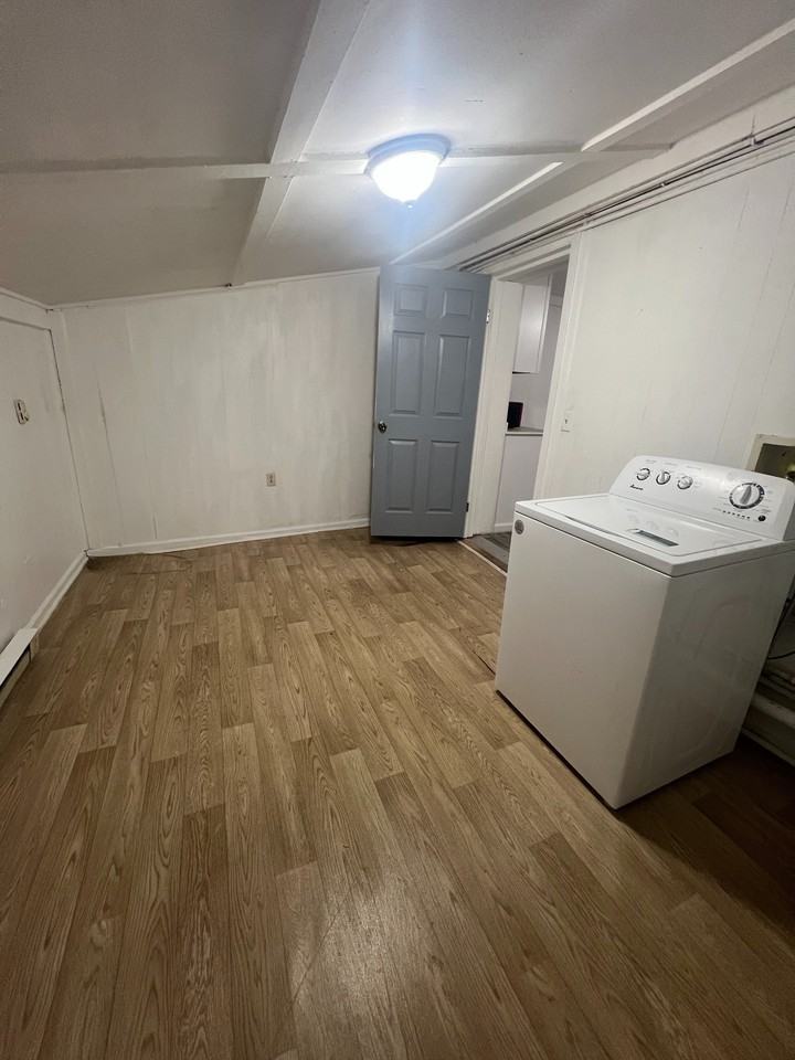 529 E William St #1 - Photo 5 of 9