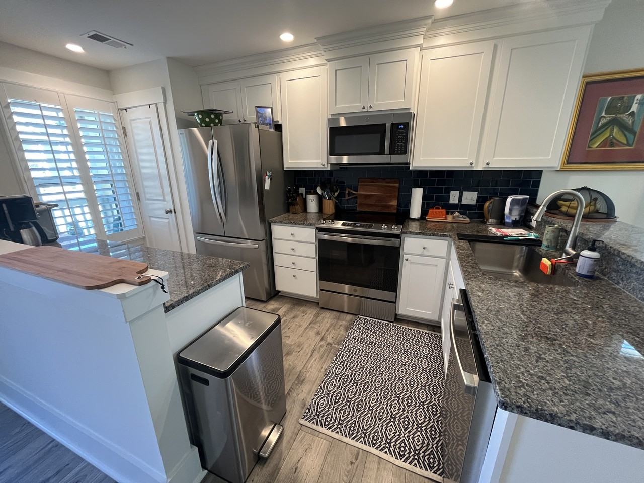 16 Old Stoney Ln #1 - Photo 7 of 50