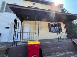 featured image of 8 Kenneth Ave #1