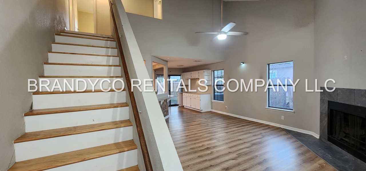 3903 London Ln #1 - Photo 2 of 16