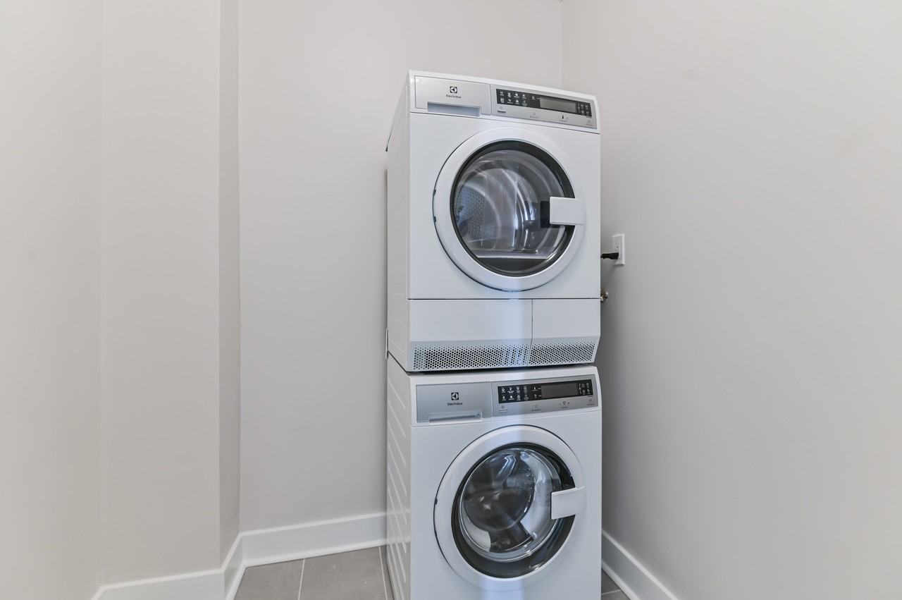 Forest Hill - Photo 7 of 22