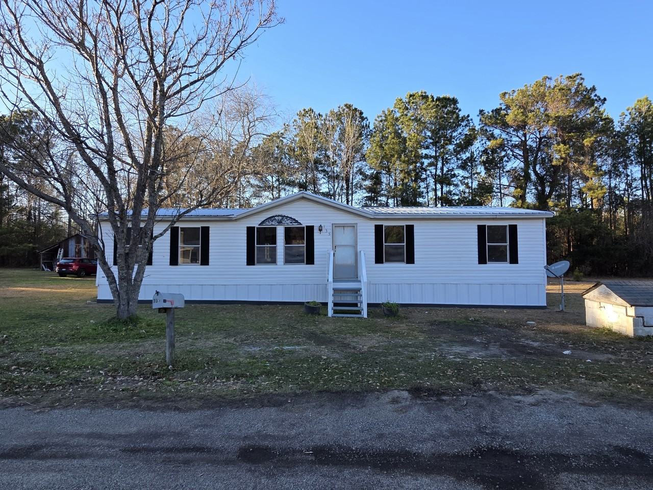 135 Buckeye Ct #1 - Photo 2 of 27