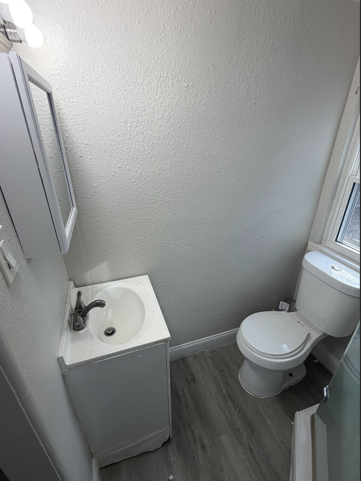 602 Pritz Avenue/802-808 Lorain Ave - 804 C #804C - Photo 7 of 10