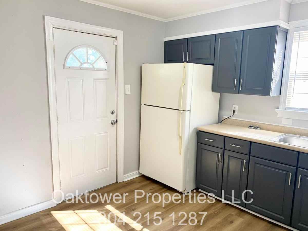 1420 Lynhaven Ave #1 - Photo 7 of 10