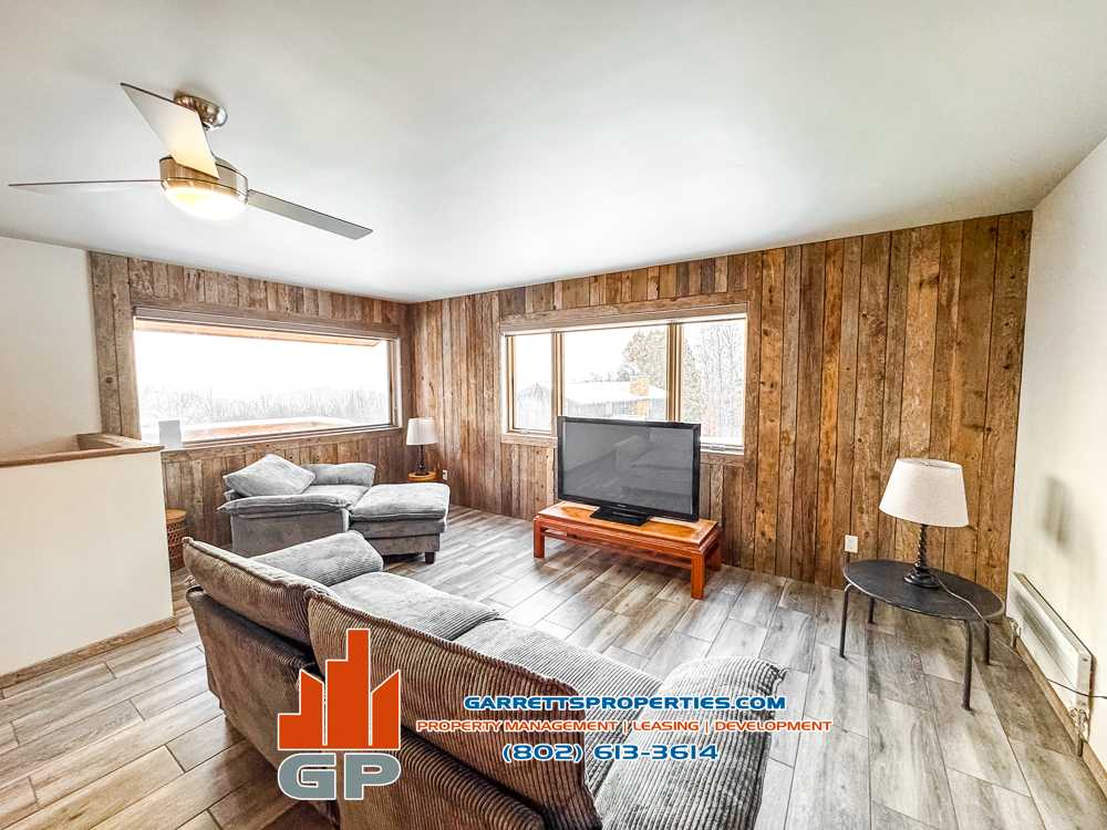 1698 Winch Hill Rd #1 - Photo 7 of 10