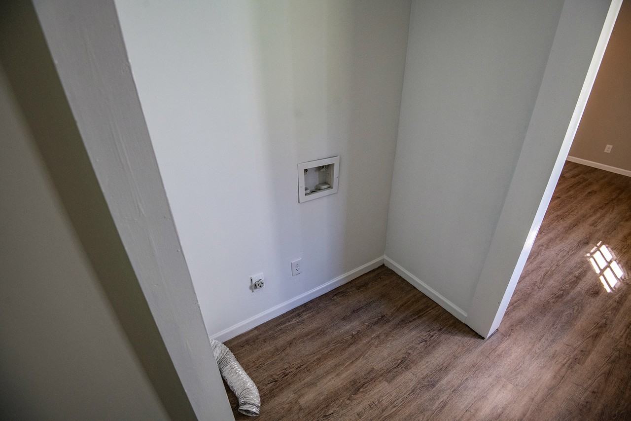 119 Remington Way #1 - Photo 7 of 11