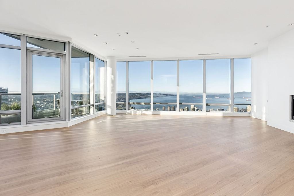 1128 Living Shangri-La Estate #5904