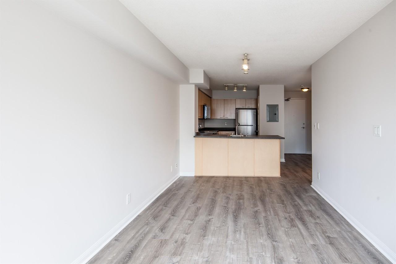 11 Jefferson At 11 Saint Joseph #1408 - Photo 5 of 10