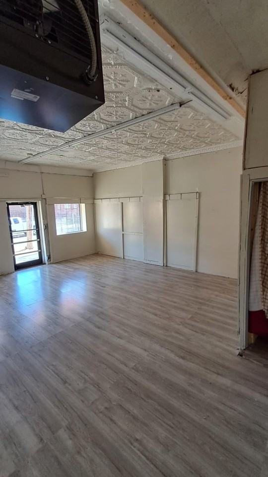 199 Affleck St #199-201 - Photo 4 of 16