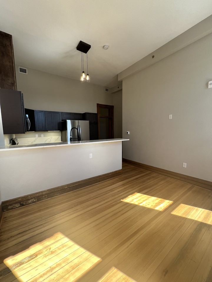 519 Main StreetUnit C #C - Photo 3 of 28