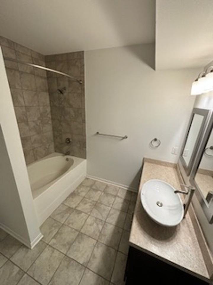 Renaissance Pointe - Photo 6 of 9