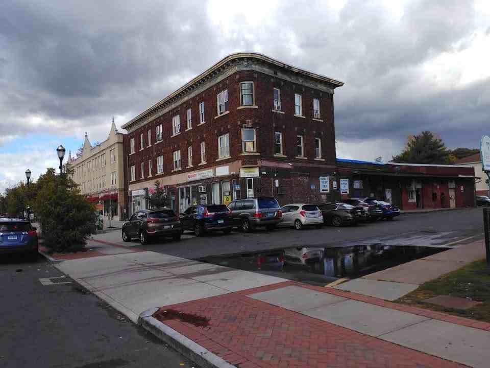 Albany Ave #1136S2 - Photo 7 of 8