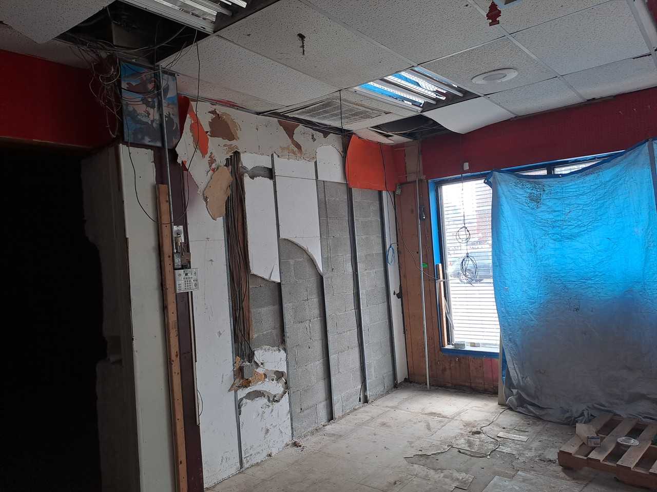 885 Albany Ave #A - Photo 5 of 17