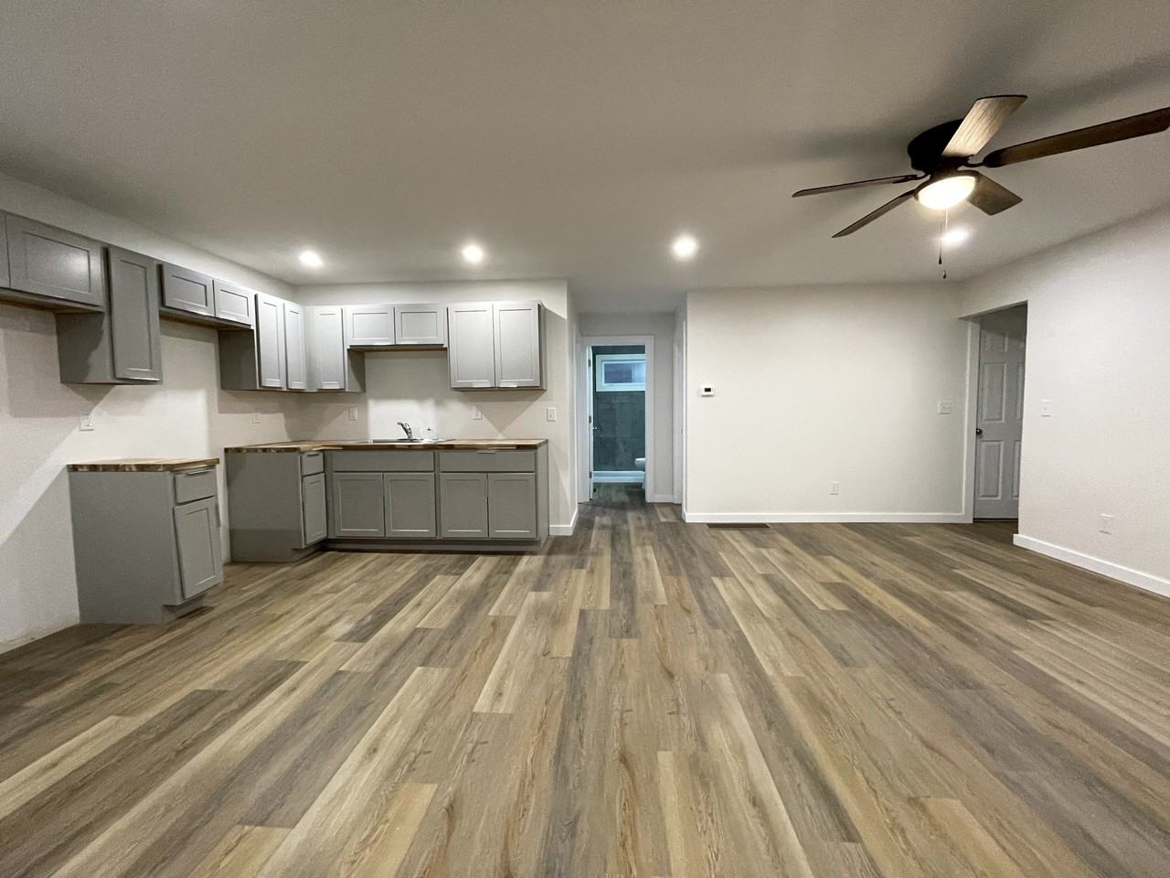 7350 N Beach Ave #1 - Photo 6 of 13