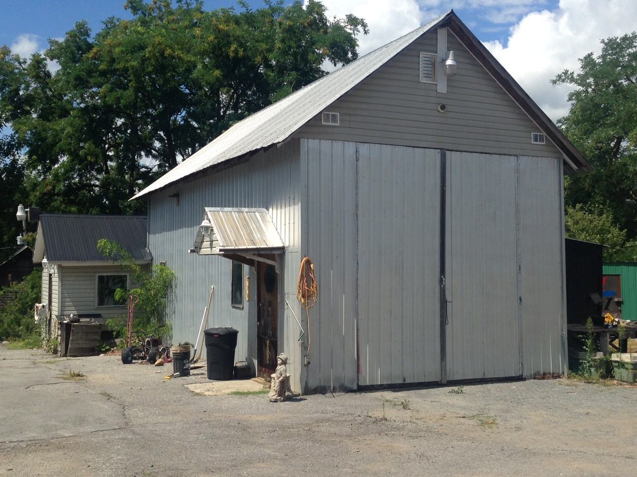 328 Koen Rd #1 - Photo 2 of 28