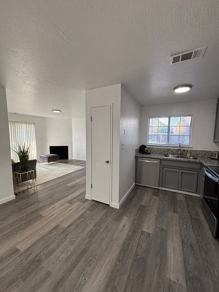 Thrive Living Homes - Photo 2 of 25