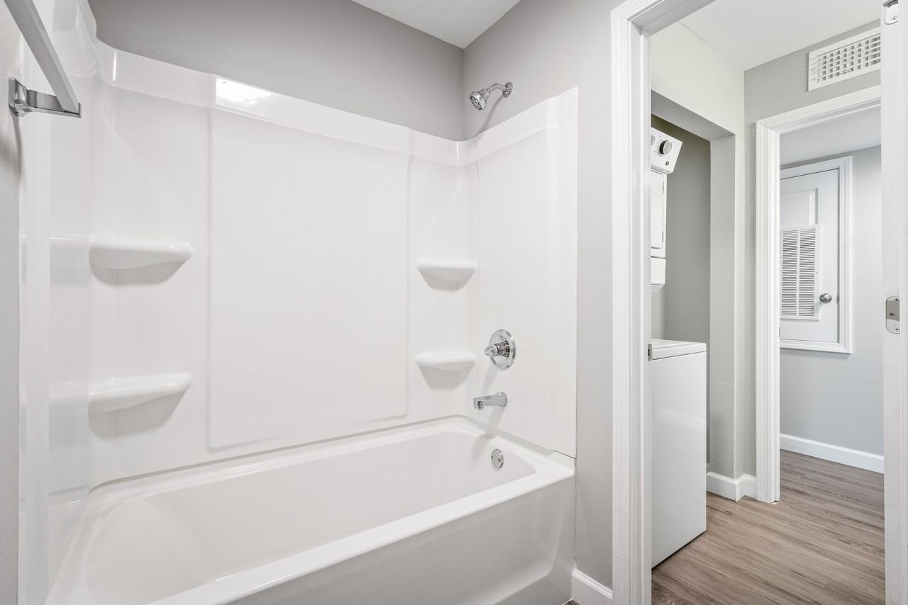 818 Saraland Blvd S #1 - Photo 6 of 15