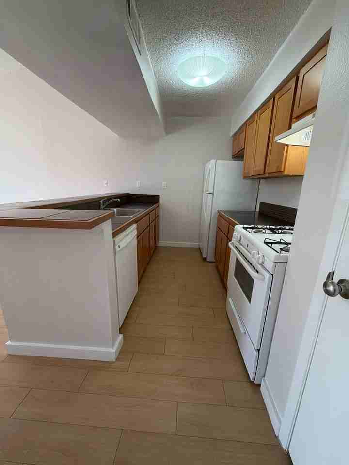 Oak Creek - Photo 2 of 13