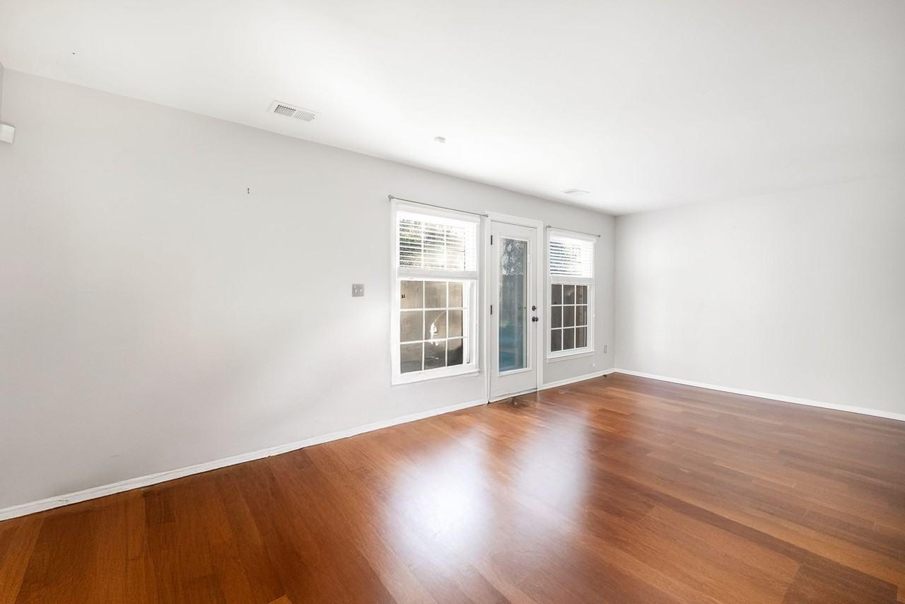 8418 Knights Bridge Rd #1 - Photo 5 of 41