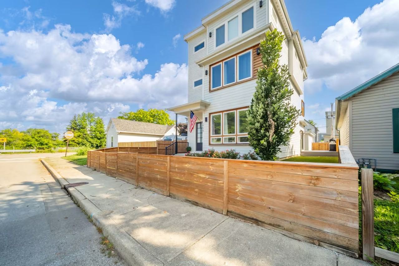 Elmtree Cir #1 - Photo 2 of 18