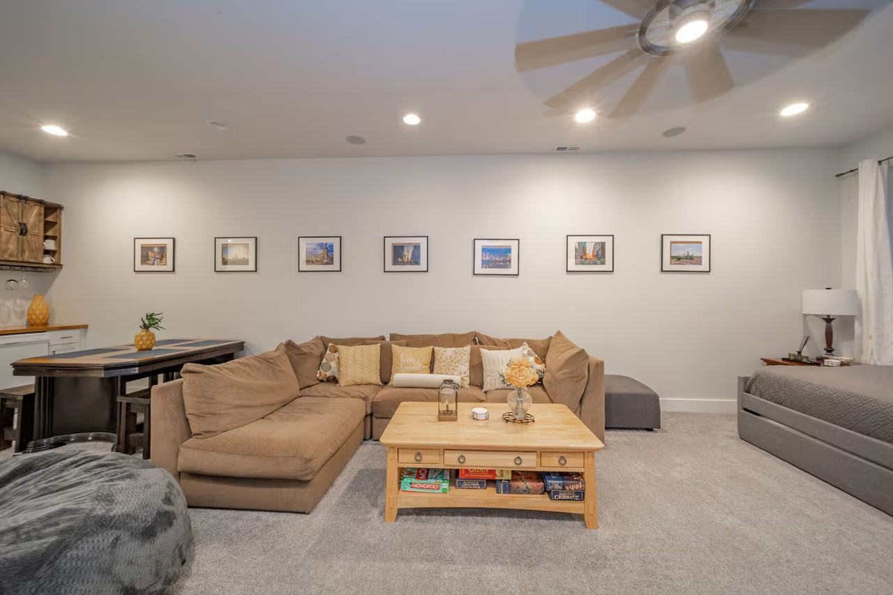 Elmtree Cir #1 - Photo 7 of 18