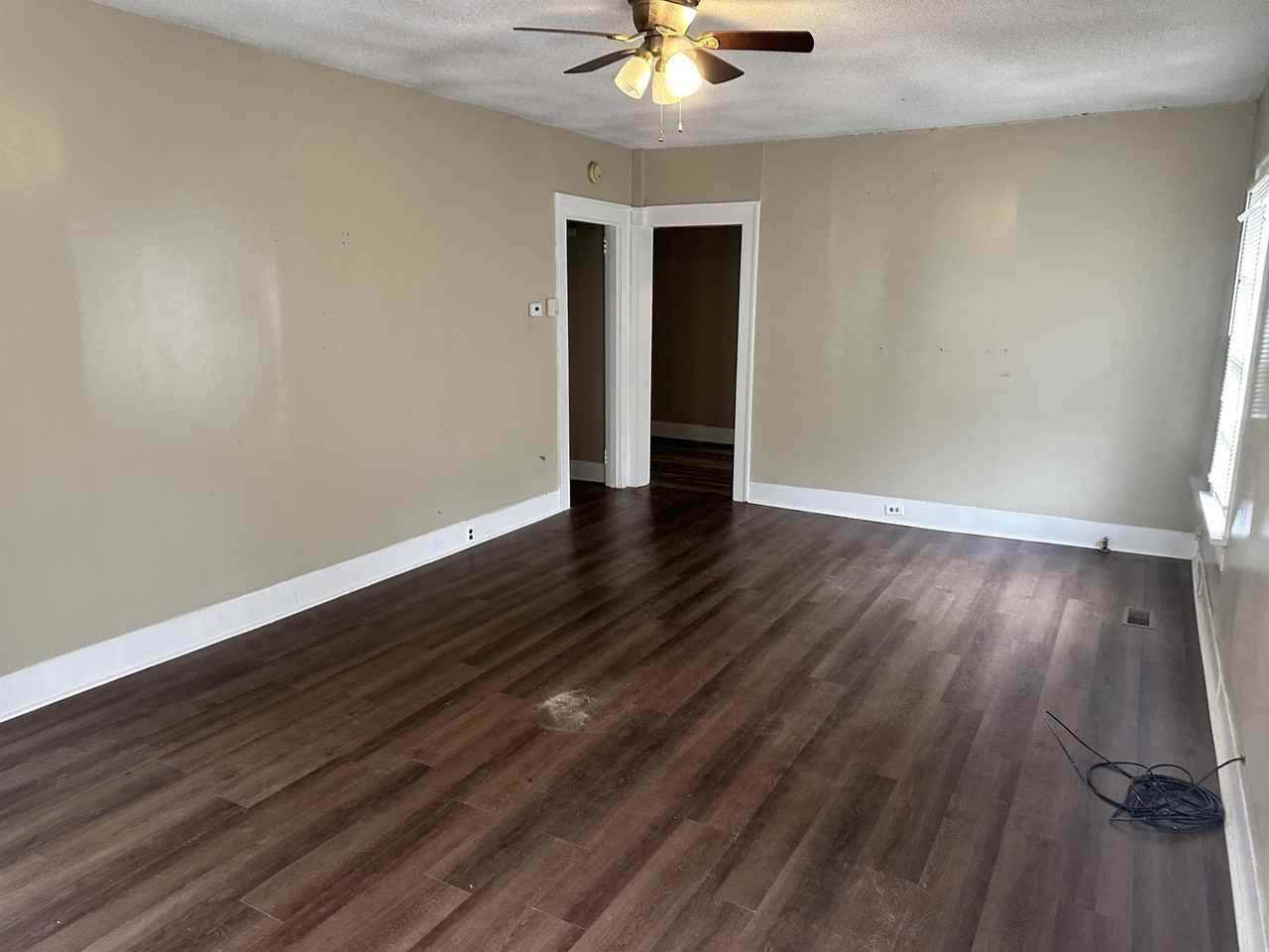 210 Cherry St #1 - Photo 4 of 4