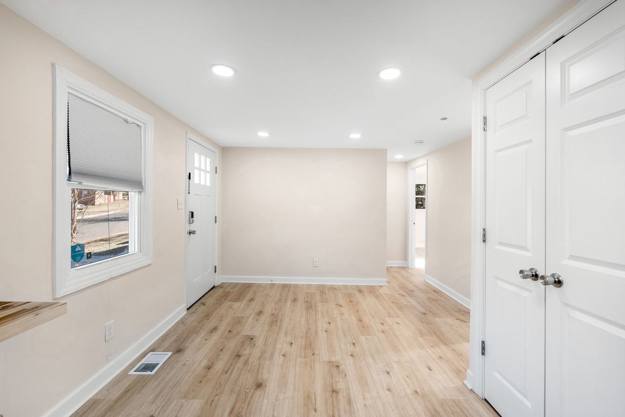 2625 Booker Ave #1 - Photo 6 of 23