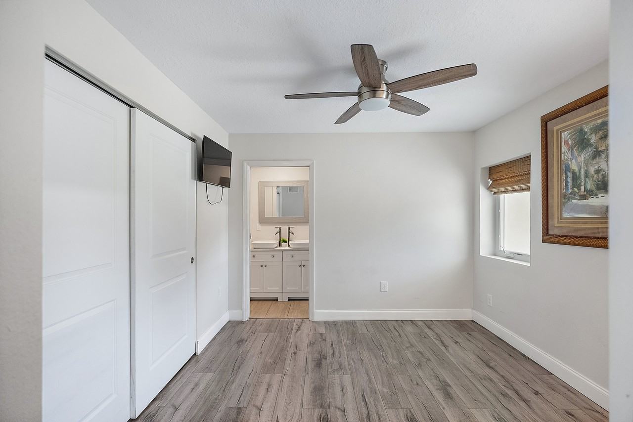 6631 Bougainvilla Ave S #1 - Photo 6 of 23