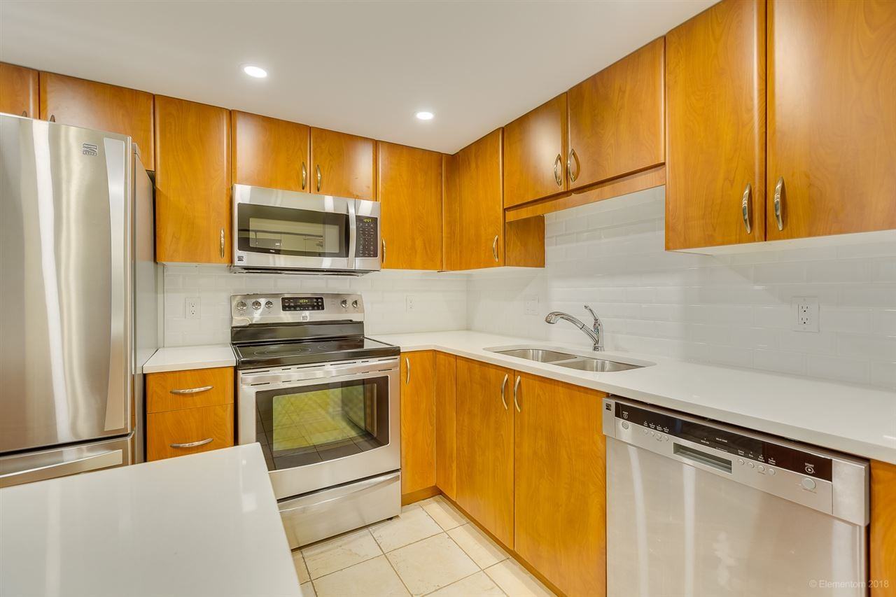 285 Newport Drive #402 - Photo 4 of 20