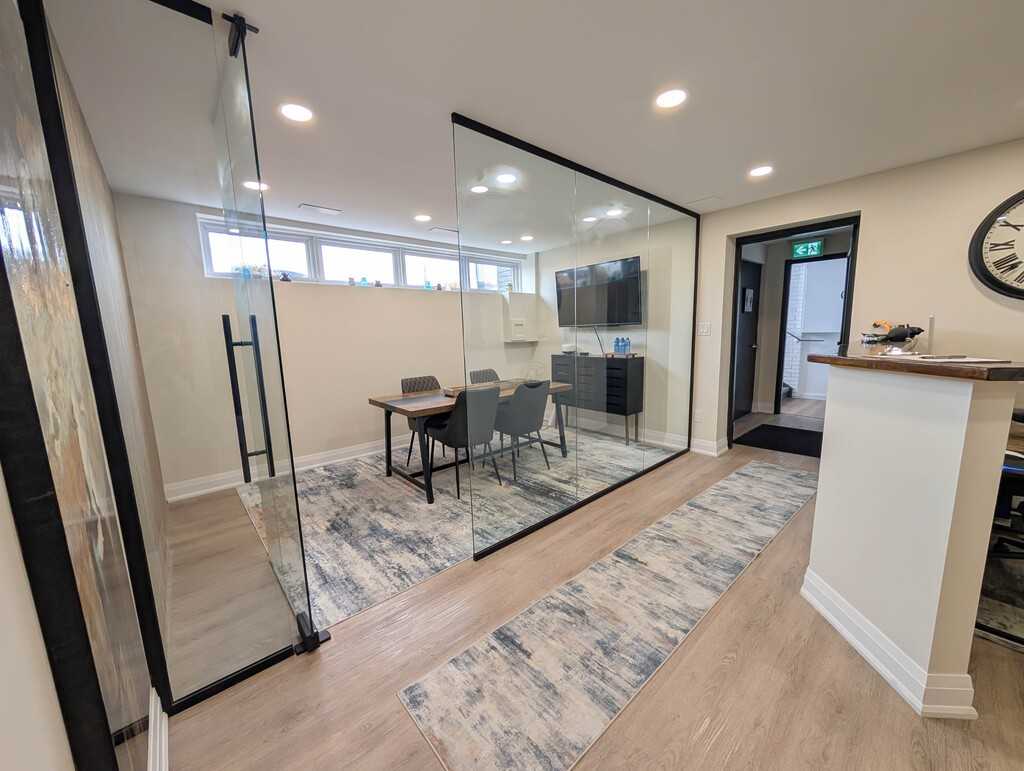 174 Eastchester Ave - Photo 6 of 40