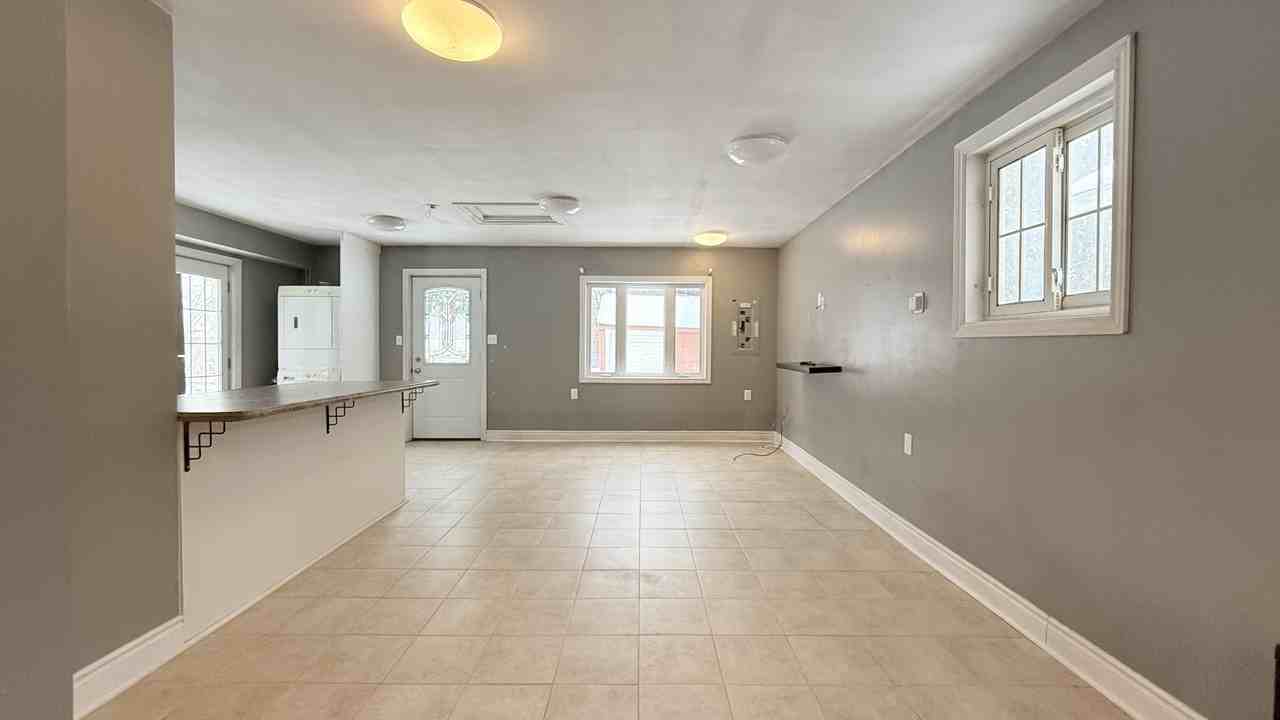 1100 Hamilton Rd #ADU - Photo 2 of 9