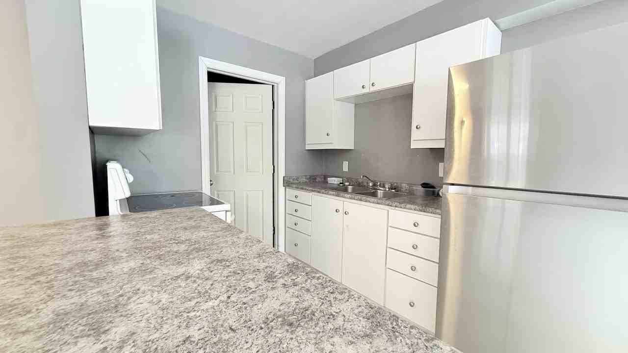 1100 Hamilton Rd #ADU - Photo 4 of 9