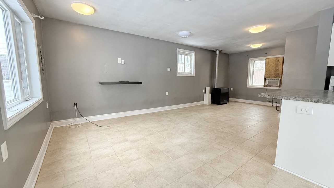 1100 Hamilton Rd #ADU - Photo 6 of 9