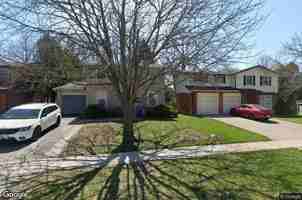 featured image of 32 Aspen Valley Cres #NA