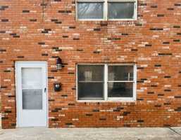 featured image of 846 N Main St #J