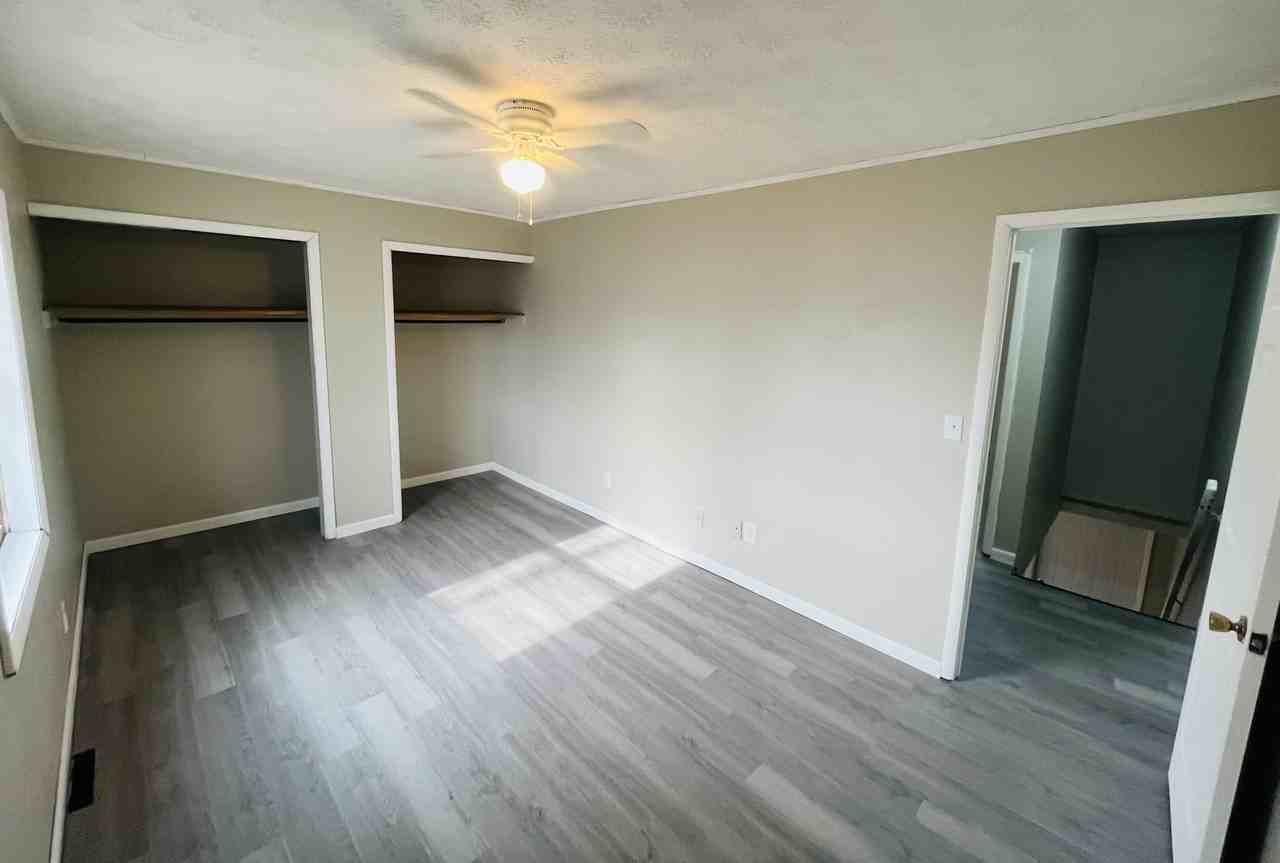 846 N Main St #J - Photo 6 of 9