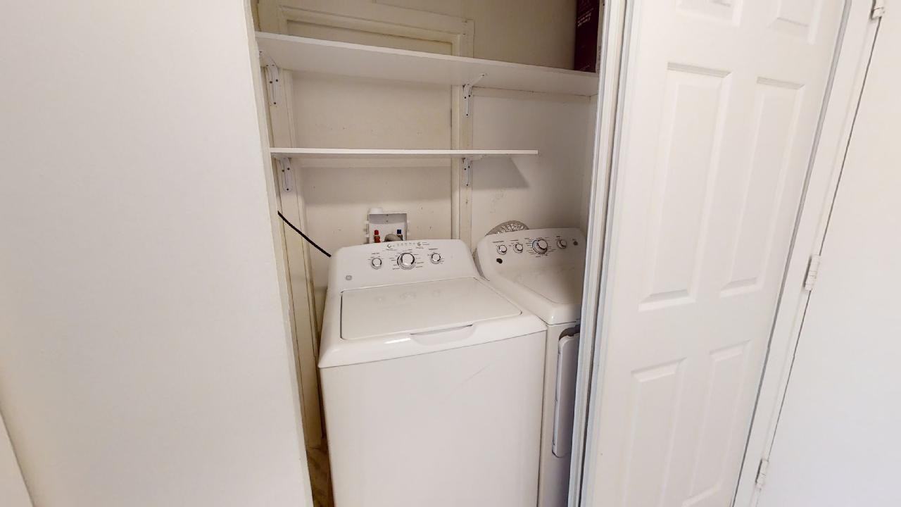 2575 Kuhio Avenue804 #804 - Photo 2 of 18