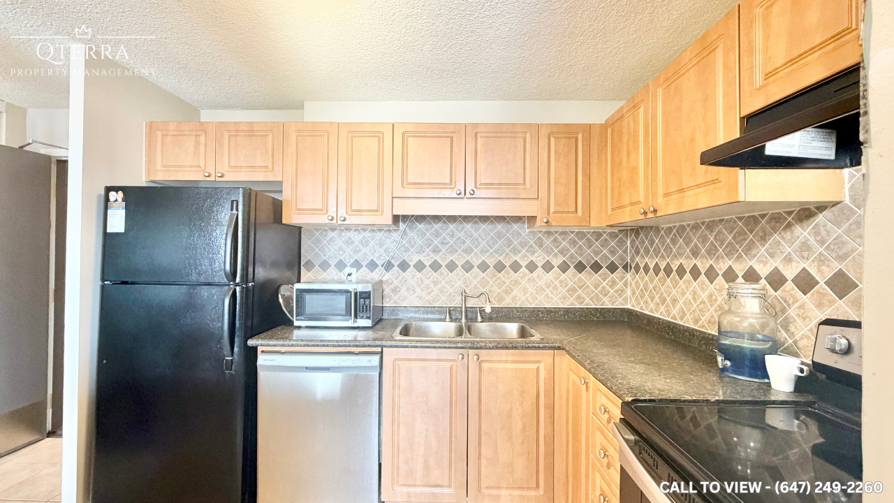 412-2900 Battleford Rd, Mississauga, Ontario L5N 2V9 - Photo 4 of 10