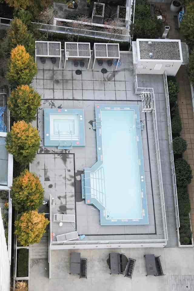 Fully Furnished - Photo 4 of 26